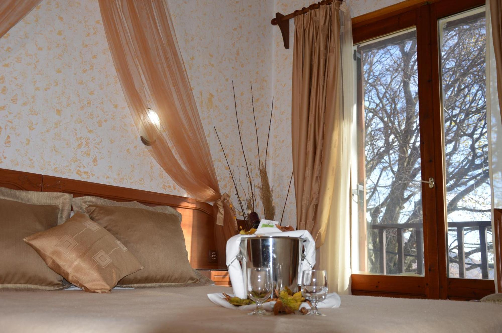 Hotel Hani Zisi Chania  Værelse billede